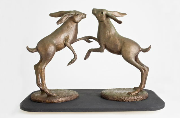 image of David Hunwick's sculpture Boxing Hares